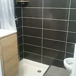 Le Montana Apartment *